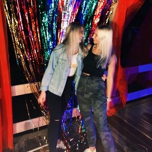 Meet your Posher, Olivia